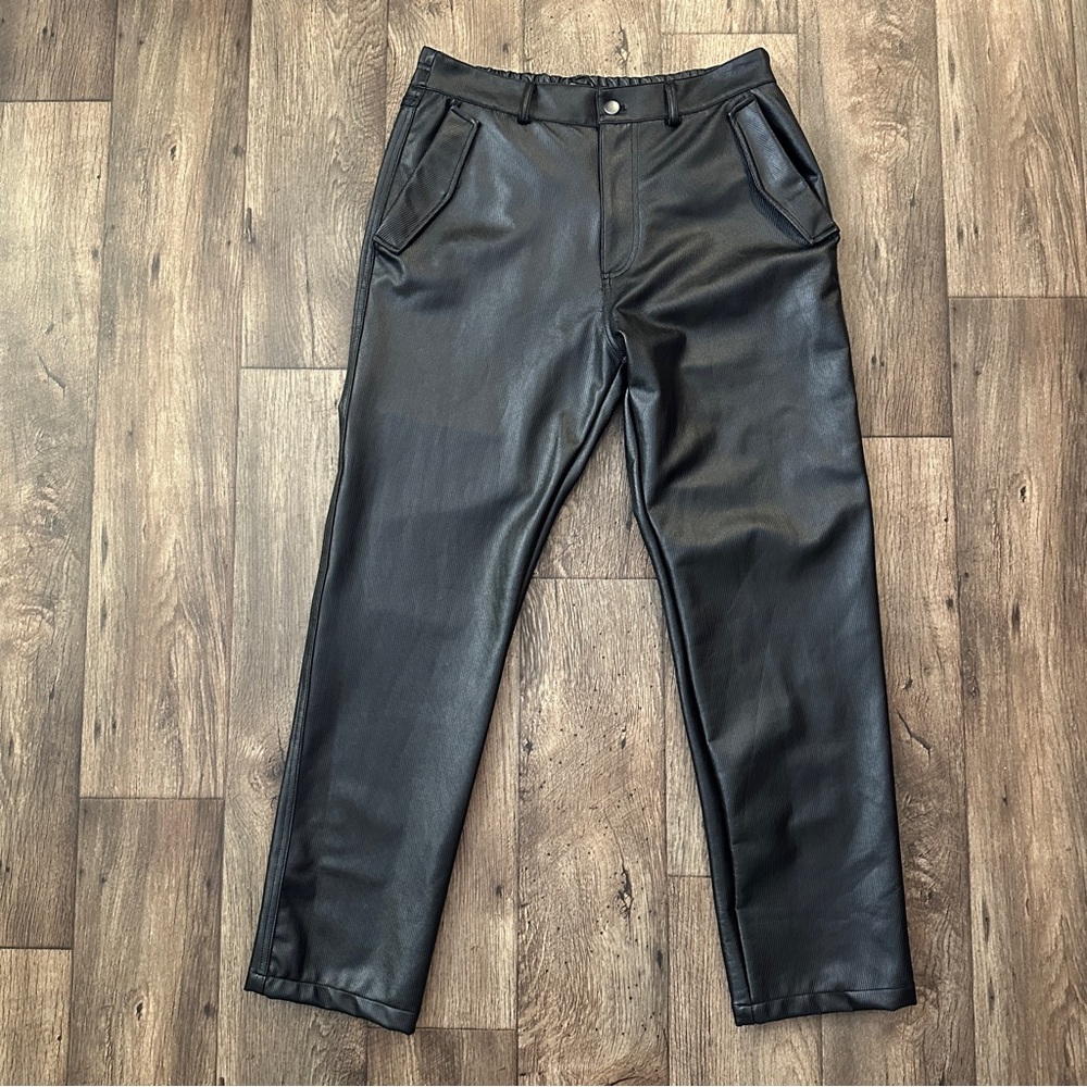 Forever 21 Faux Leather Pants Men’s Size 36 Black